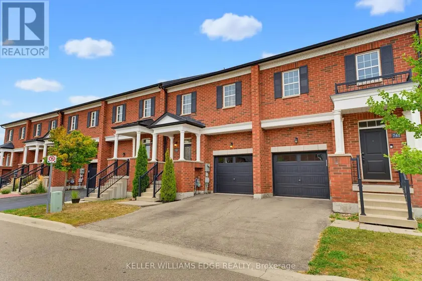 Townhouse at 739 BANKS CRESCENT, Milton