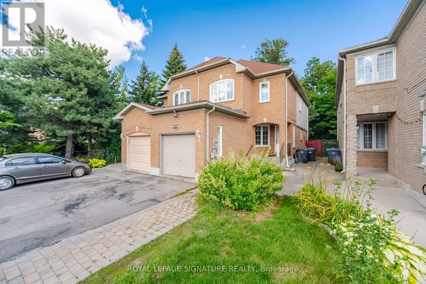 Semi-Detached/Link at 213 FERNFOREST DRIVE, Brampton