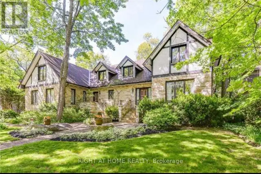 Detached at 2123 GORDON DRIVE, Mississauga