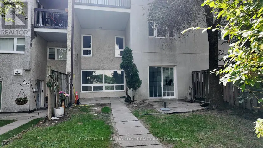Townhouse at 199 - 1055 DUNDAS STREET E, Mississauga