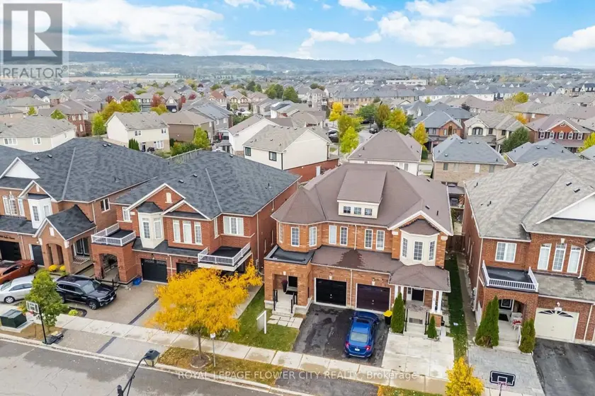Semi-Detached/Link at 381 CEDRIC TERRACE, Milton