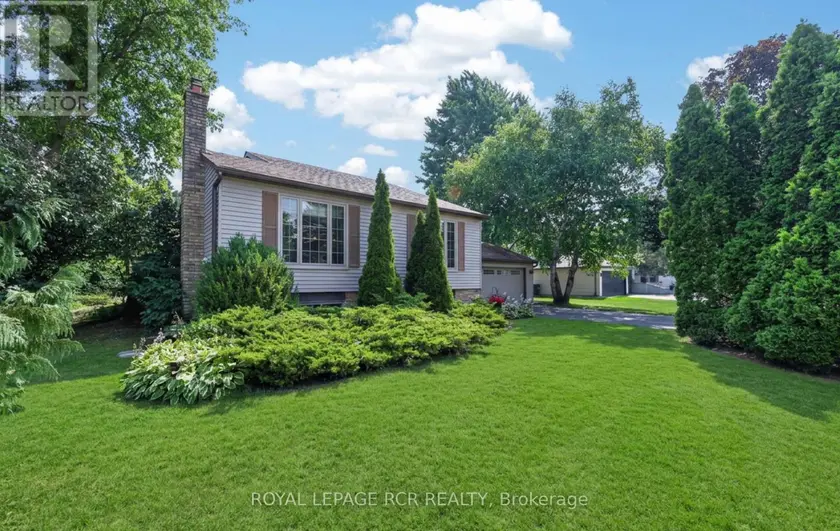 Detached at 60 HOLMES DRIVE, Caledon