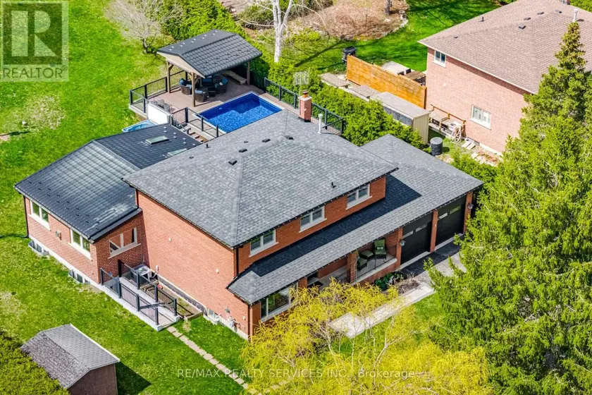Detached at 38 MARILYN STREET, Caledon
