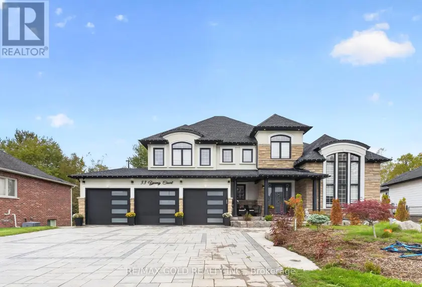 Detached at 33 YOUNG COURT, Orangeville