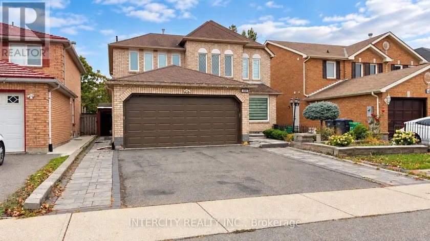 Detached at 159 MOFFATT AVENUE, Brampton