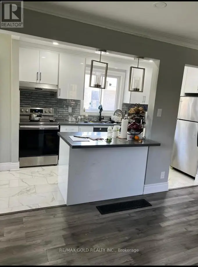 Detached at 11 BRISCO STREET, Brampton