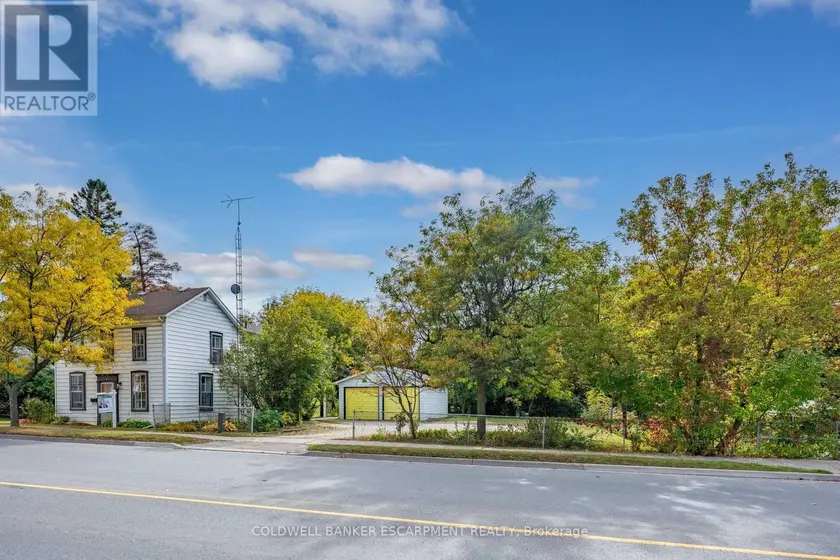 Detached at 76 MAIN STREET N, Halton Hills