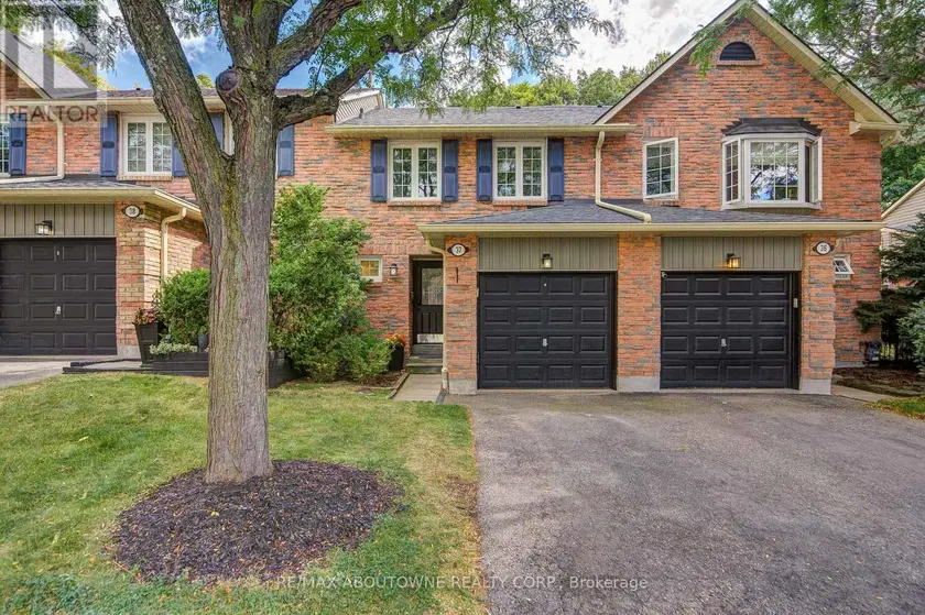 Townhouse at 37 - 2766 FOLKWAY DRIVE, Mississauga
