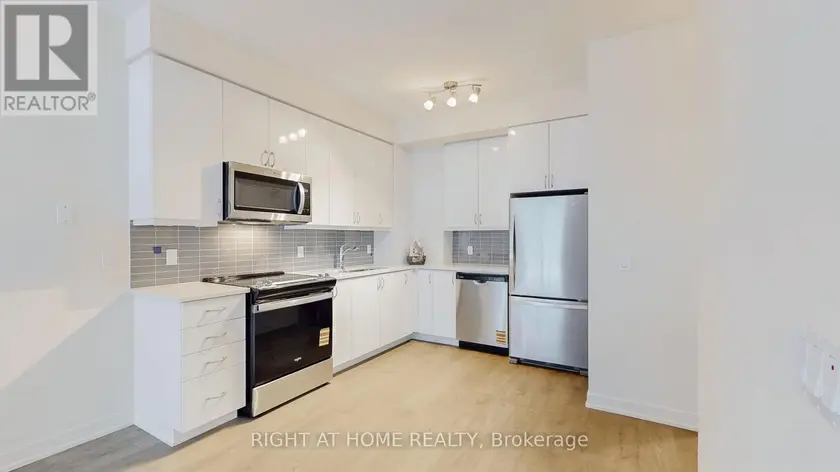 Apartment at 408 - 38 ANNIE CRAIG DRIVE, Toronto