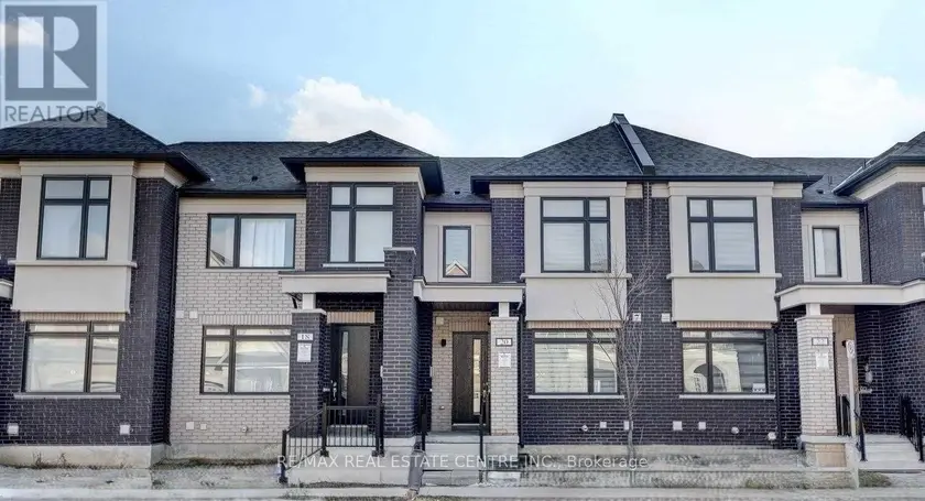 Townhouse at 20 MILITARY CRESCENT, Brampton