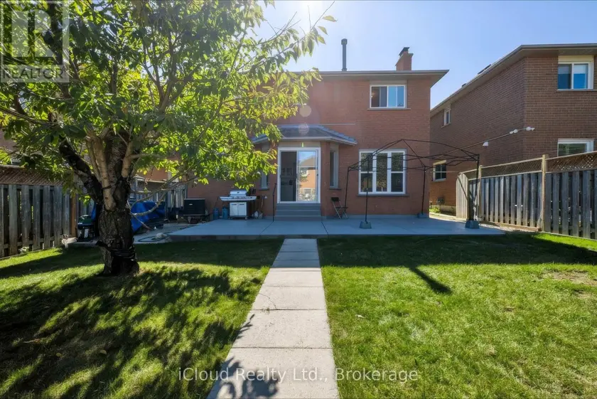 Detached at 62 CASTLEHILL ROAD, Brampton