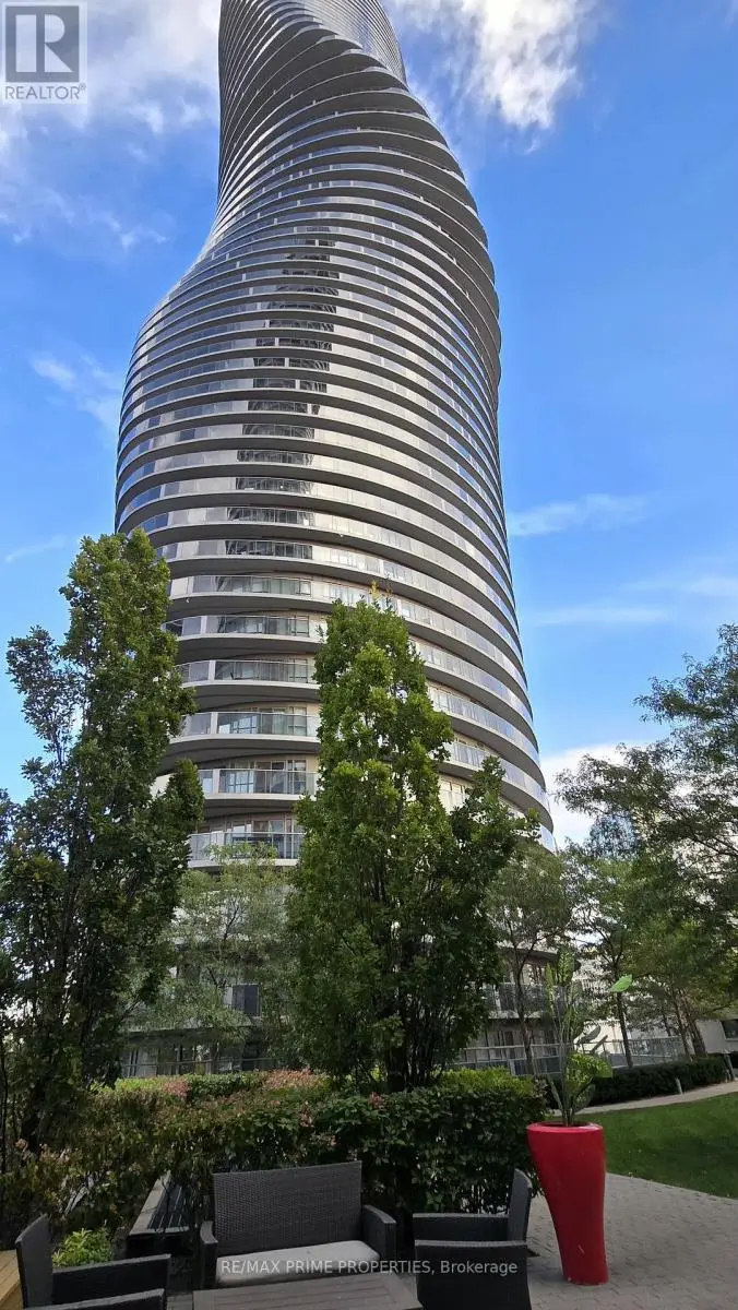 Apartment at 1106 - 50 ABSOLUTE AVENUE, Mississauga