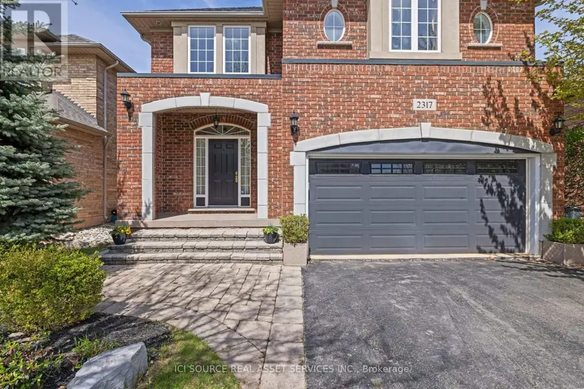 Detached at 2317 PARKGLEN AVENUE, Oakville
