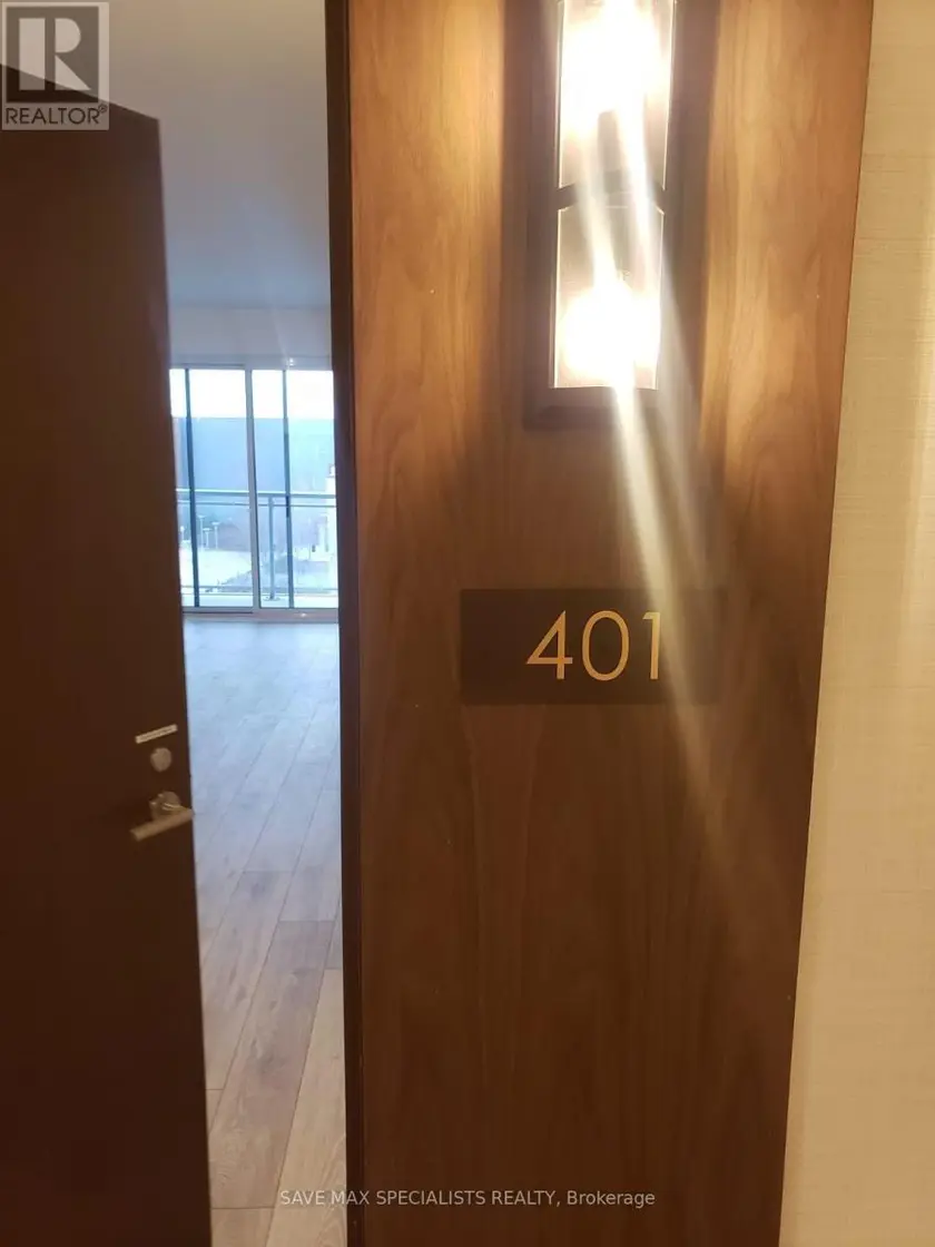 Apartment at 401 - 1050 MAIN STREET, Milton