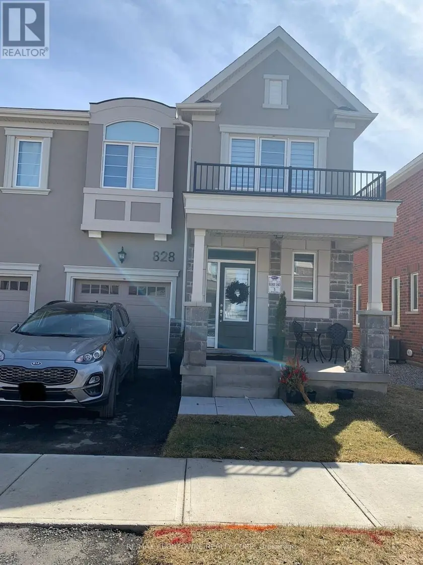 Townhouse at 828 ASPEN TERRACE, Milton