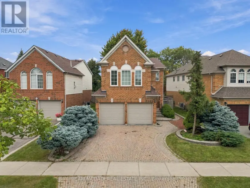 Detached at 5263 RUSSELL VIEW ROAD, Mississauga