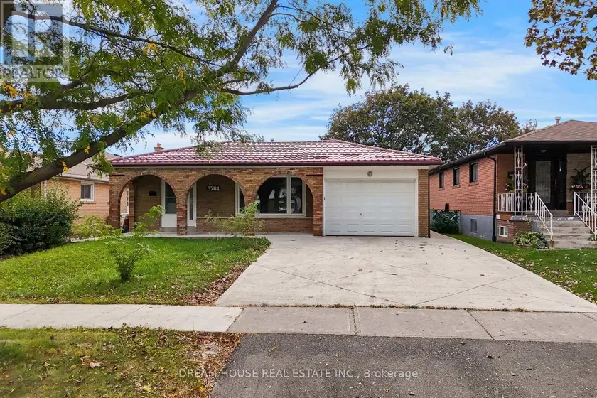 Detached at 3764 WYEWOOD ROAD, Mississauga