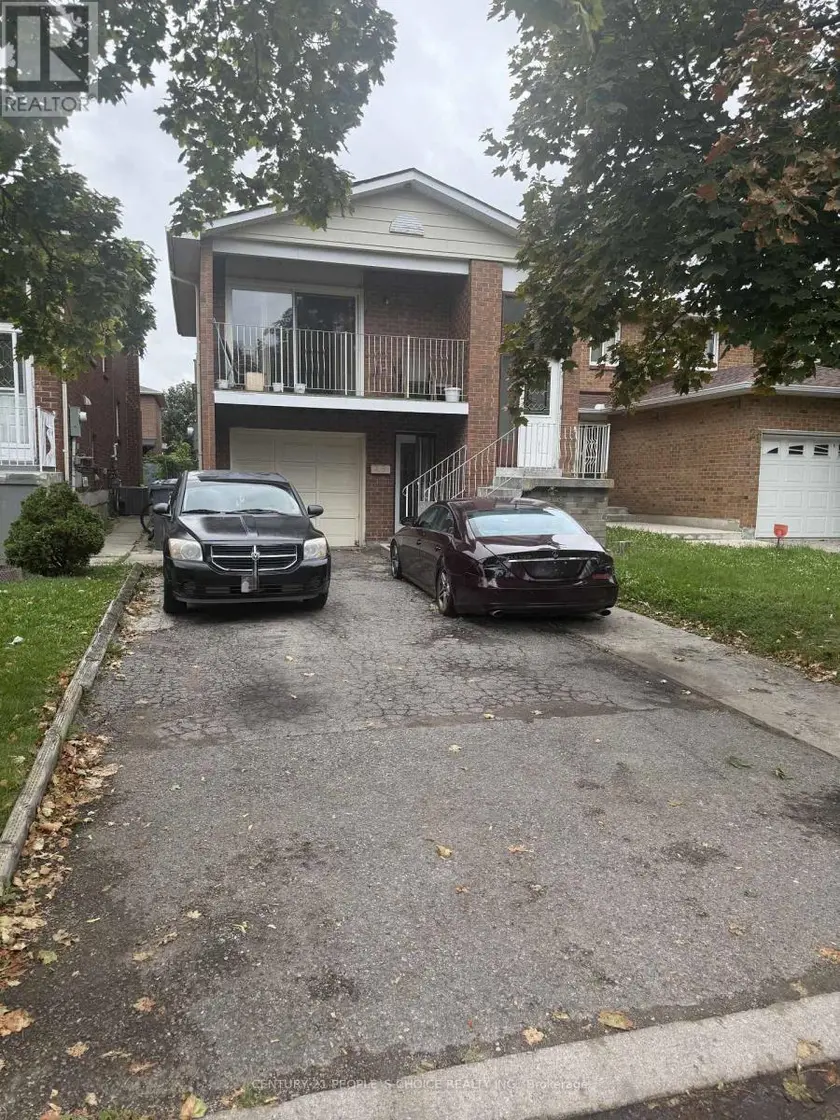 Detached at 23 DEERPARK CRESCENT, Brampton