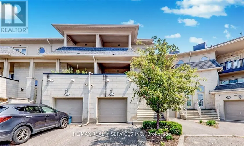 Townhouse at 15 - 9033 DERRY ROAD, Milton