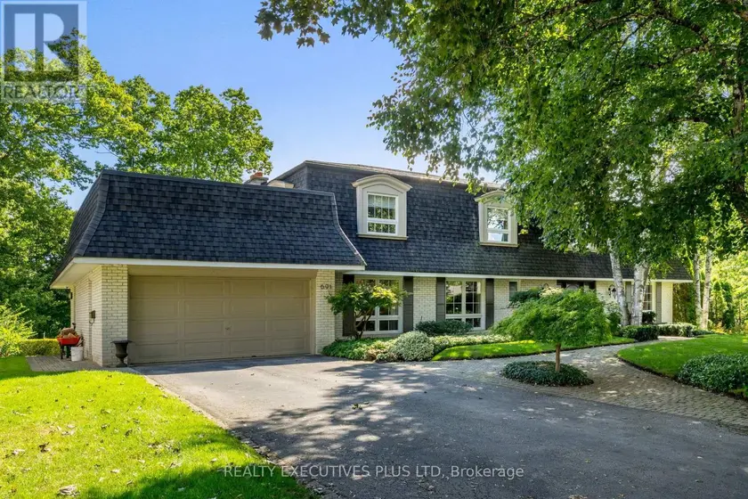 Detached at 691 NAUTALEX COURT, Mississauga