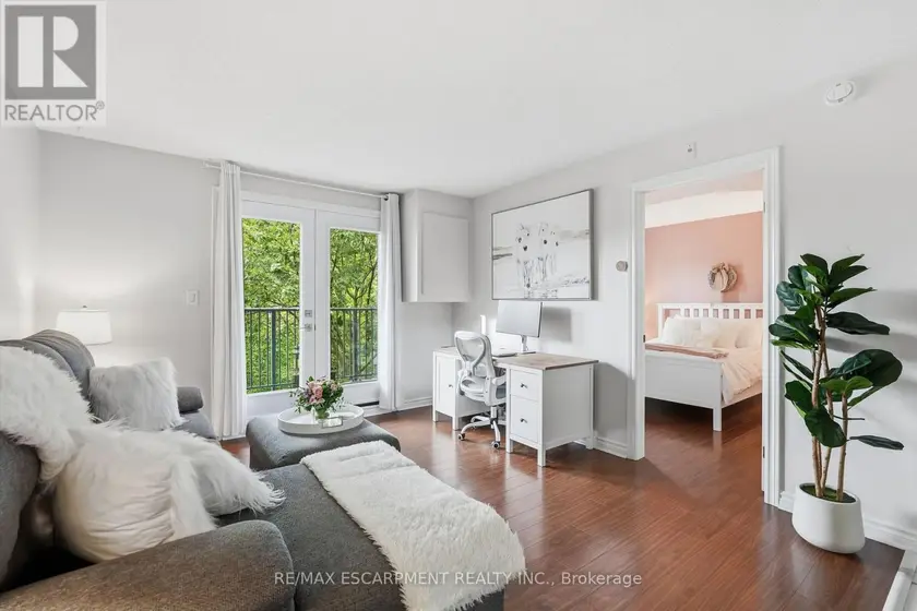 Apartment at 322 - 2030 CLEAVER AVENUE, Burlington