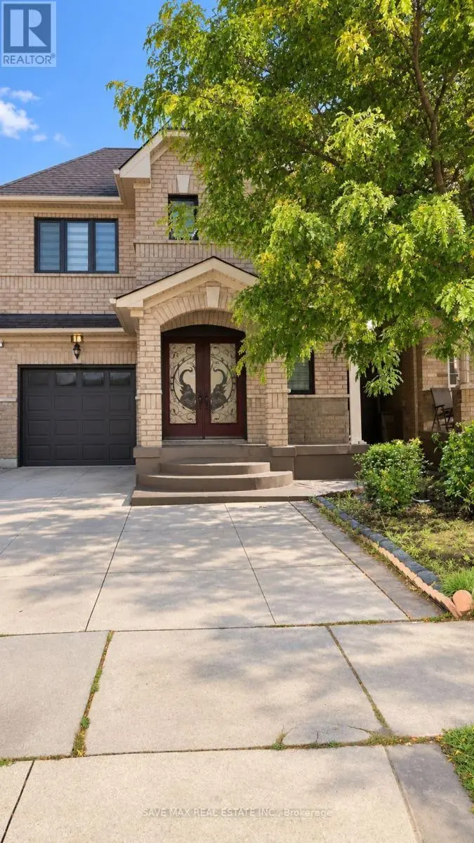 Detached at BSMT - 18 SALONICA ROAD, Brampton