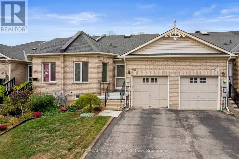 Townhouse at 45 ATWOOD AVENUE, Halton Hills
