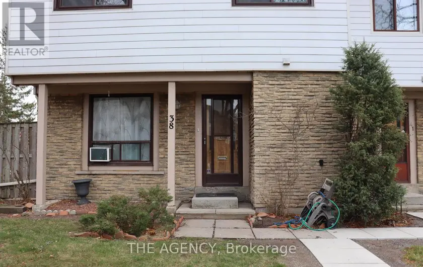 Townhouse at 38 - 6540B FALCONER DRIVE, Mississauga