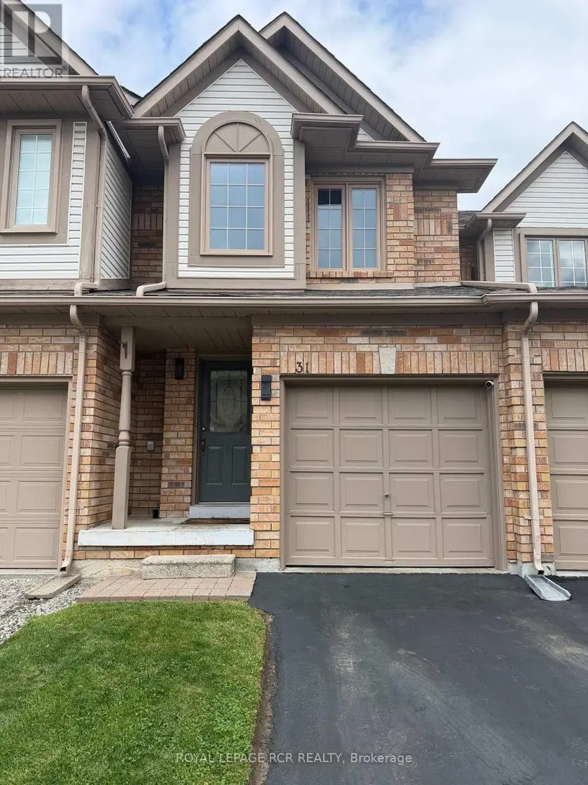 Townhouse at 31 ALDERBROOK PLACE, Caledon