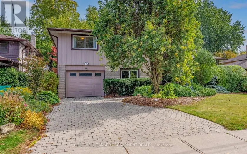 Detached at 20 PRINCESS ANNE DRIVE, Halton Hills