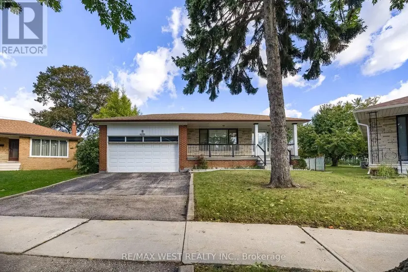 Detached at 8 CARSWELL PLACE, Toronto