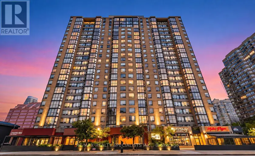 Apartment at 2202 - 285 ENFIELD PLACE, Mississauga