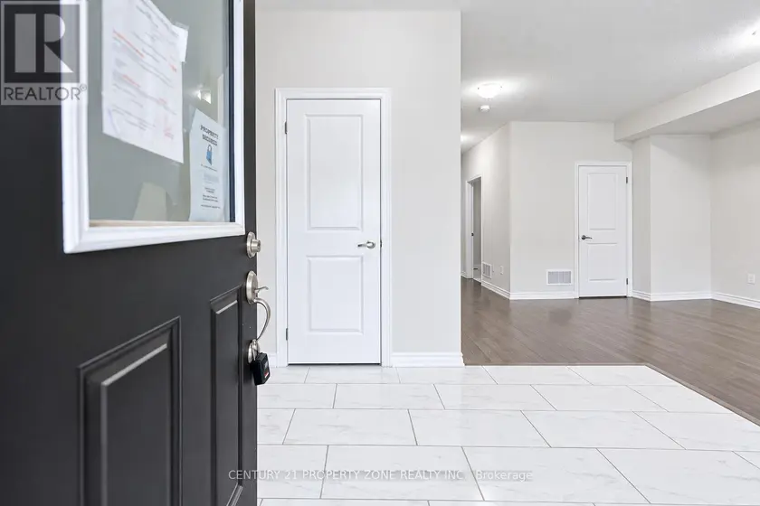 Townhouse at 43 MINNOCK STREET, Caledon