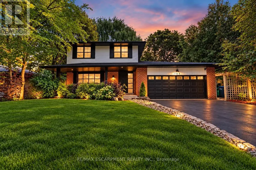 Detached at 786 EDISTEL CRESCENT, Mississauga