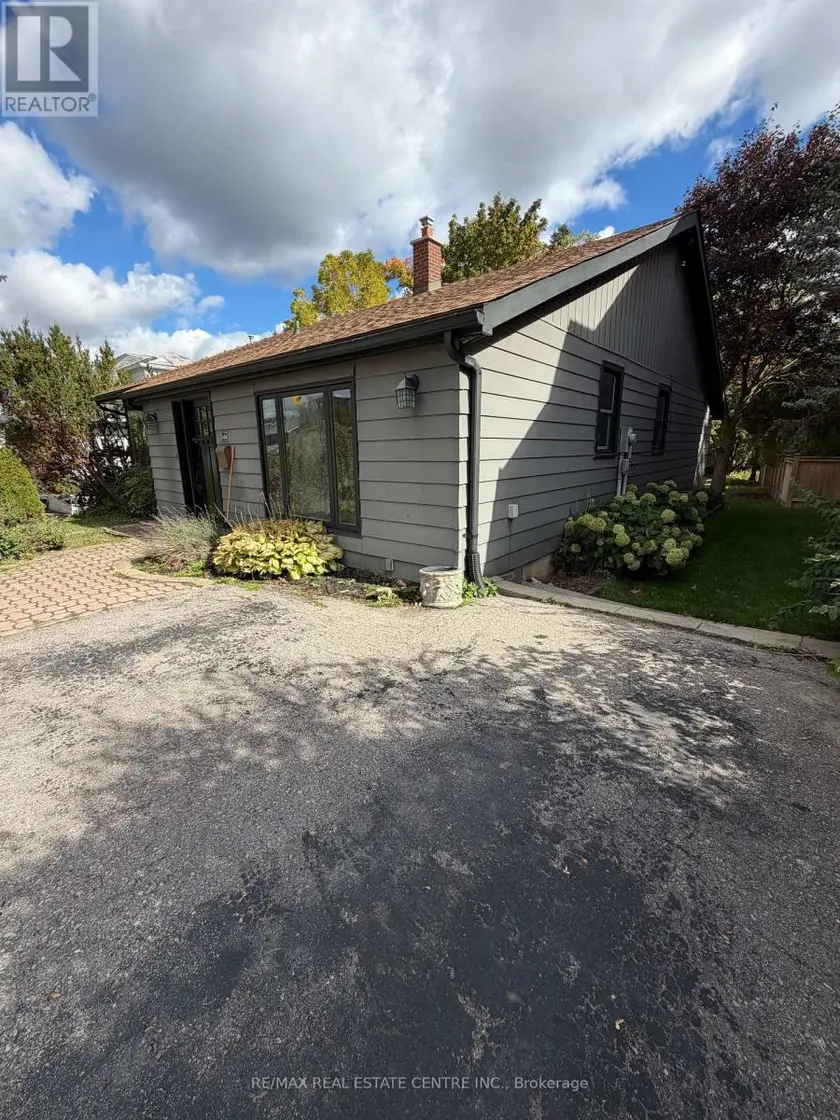 Detached at 43A FIRST STREET E, Orangeville