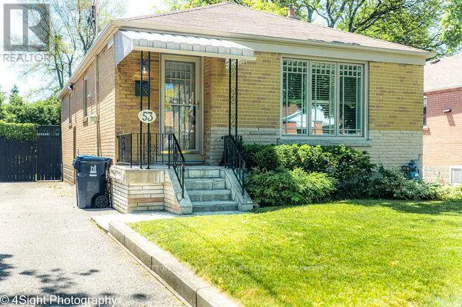 Detached at 53 SAVONA DRIVE, Toronto
