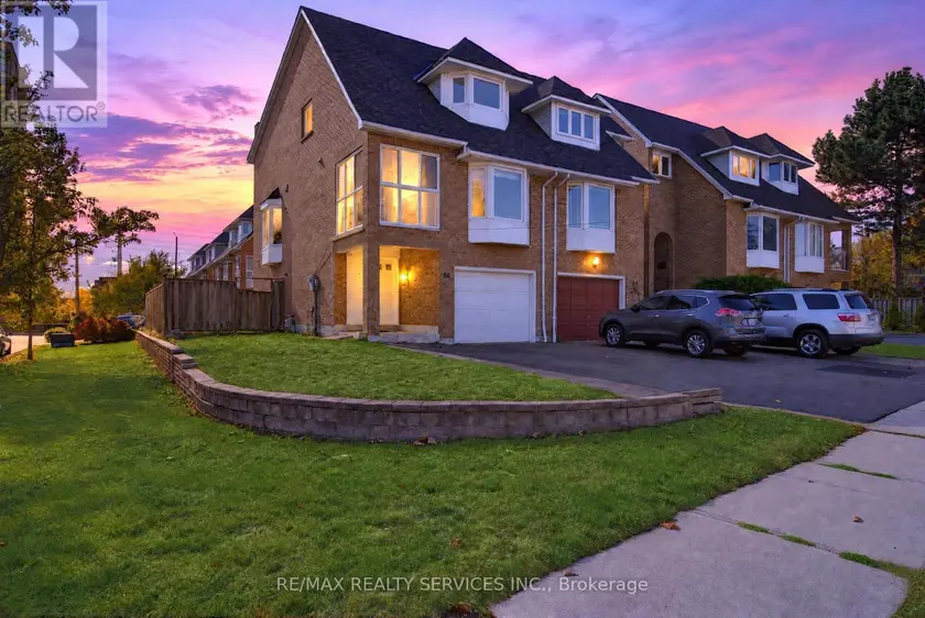 Semi-Detached/Link at 66 CLANSMAN TRAIL, Mississauga