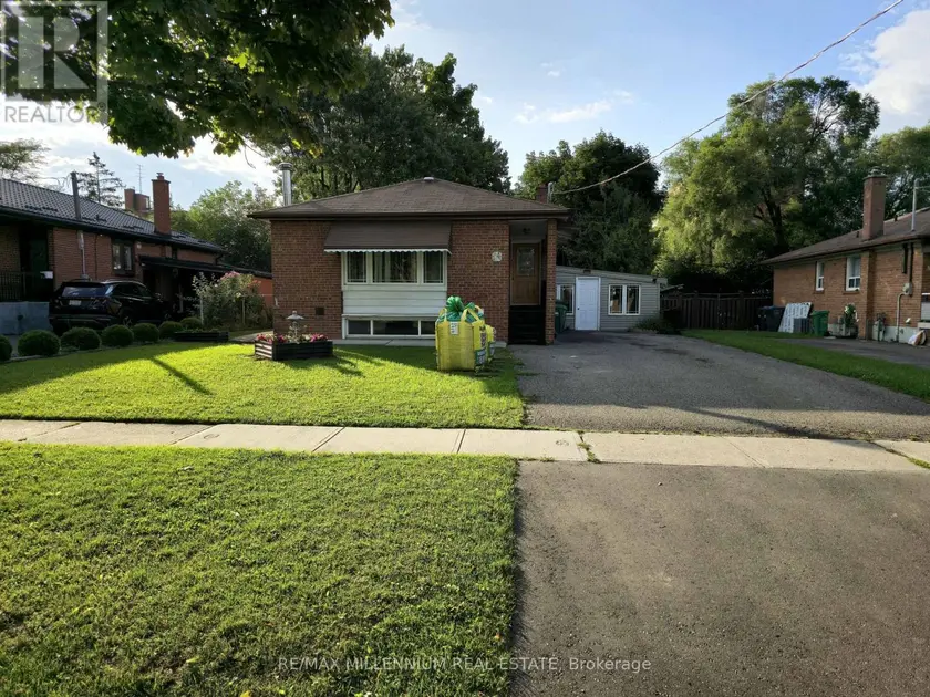 Detached at BASEMENT - 14 CHARLES STREET, Brampton