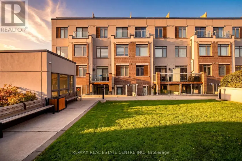 Townhouse at 117 - 3078 SIXTH LINE, Oakville