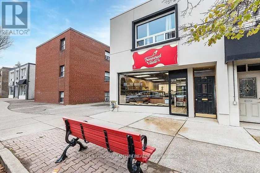 Multiplex at UPPER APT #2 - 314 LAKESHORE ROAD E, Mississauga