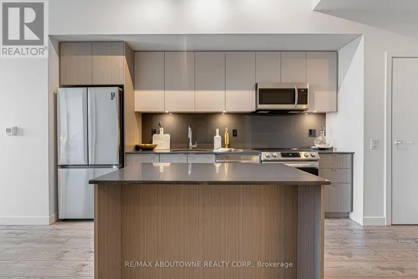 Apartment at BO908 - 133 BRONTE ROAD, Oakville