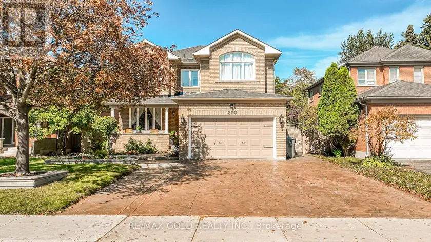 Detached at 690 PETER ROBERTSON BOULEVARD, Brampton