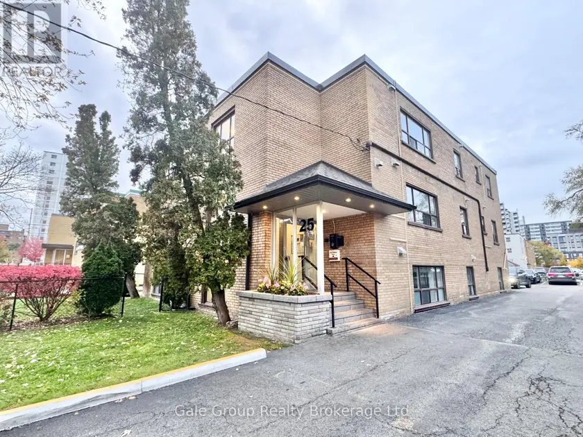 Apartment at UNIT-6 - 25 PAISLEY BOULEVARD E, Mississauga