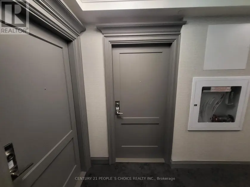 Apartment at Unit 1102
