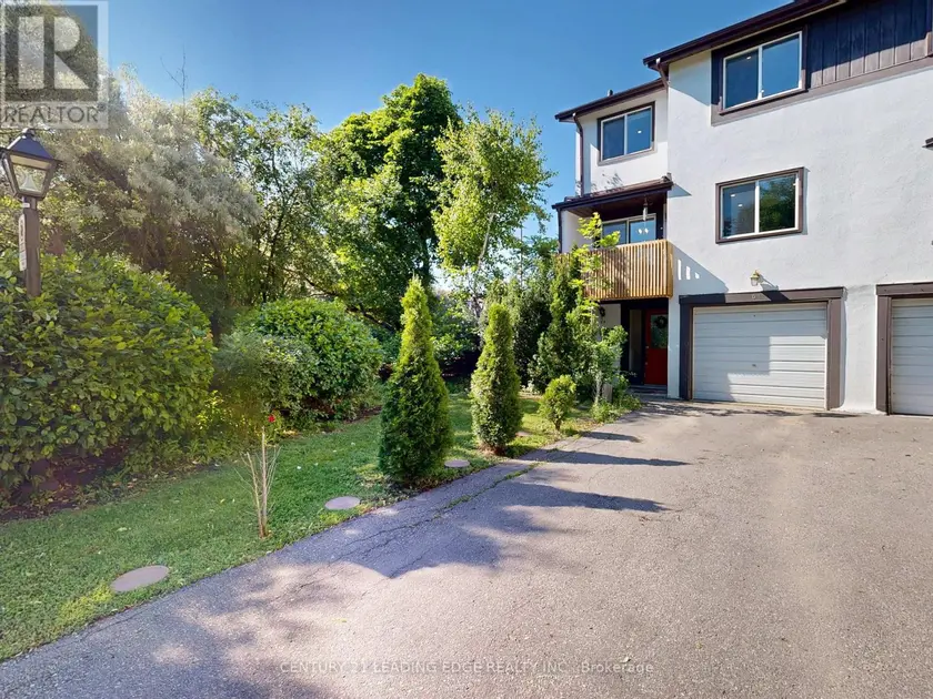 Townhouse at 64 - 2651 AQUITAINE AVENUE, Mississauga