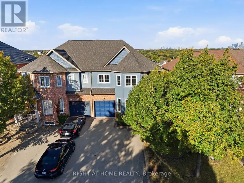Semi-Detached/Link at 2311 BANKSIDE DRIVE, Mississauga