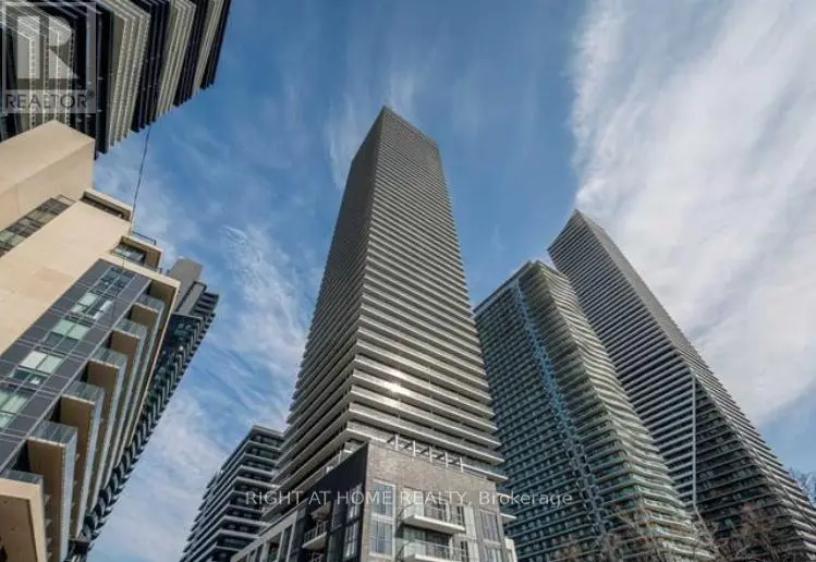 Apartment at 413 - 70 ANNIE CRAIG DRIVE W, Toronto