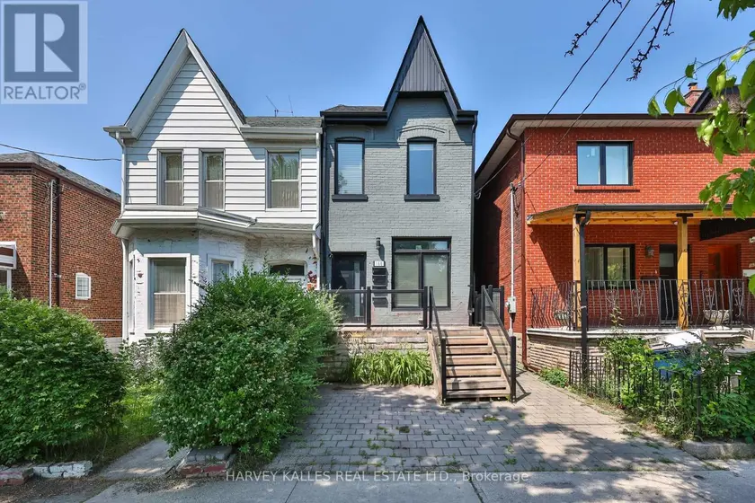 Detached at 4 - 160 LANSDOWNE AVENUE, Toronto