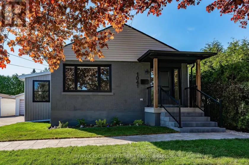 Detached at 1041 SHEPHERD'S DRIVE, Burlington