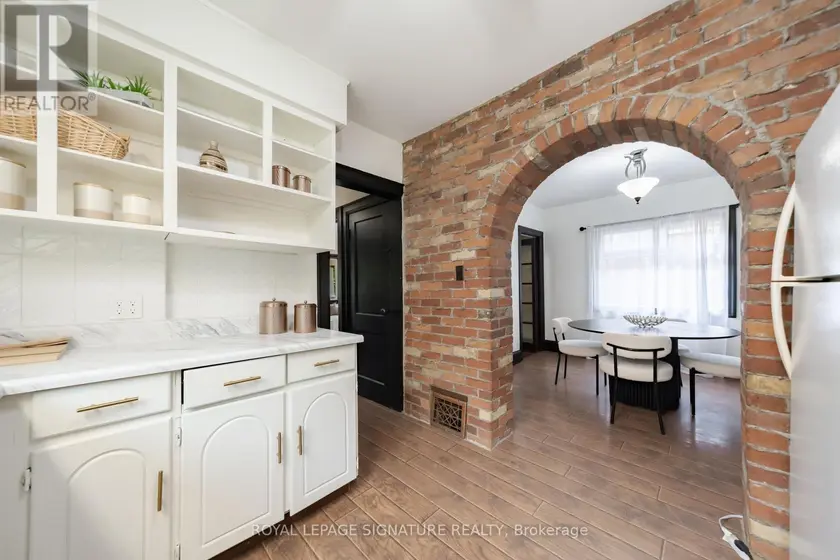 Detached at 234 JOHN STREET, Toronto